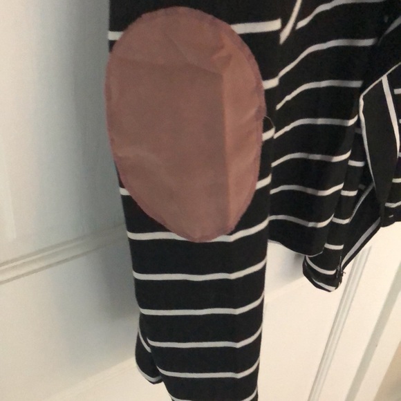 Cardigan - Picture 5 of 6